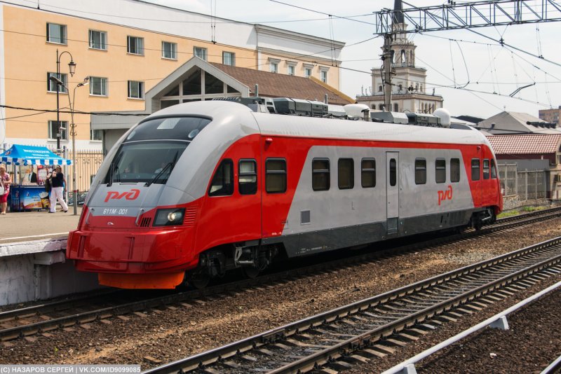 611 001 Мотриса