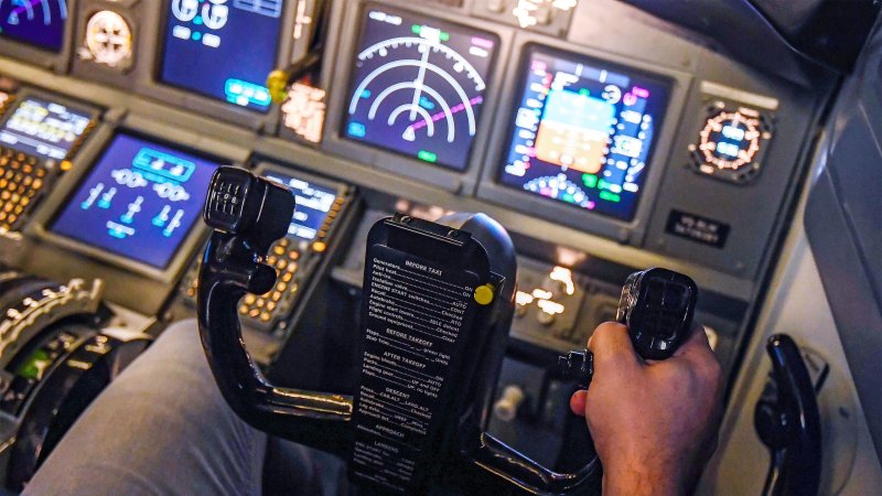 Штурвал Боинга 737