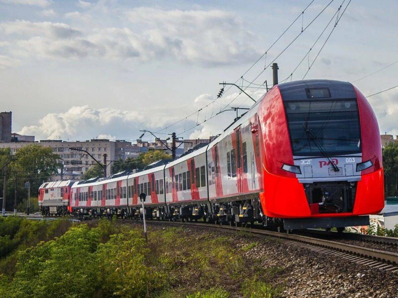 Ласточка электропоезд