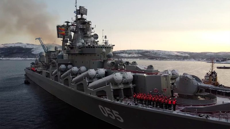 Крейсер Северного флота «Маршал Устинов»