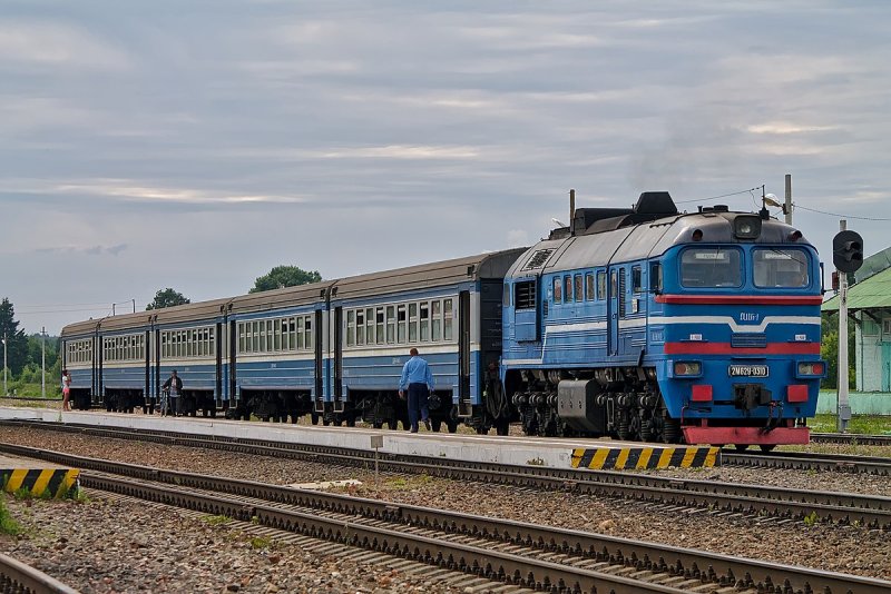 Дизель 2м62у