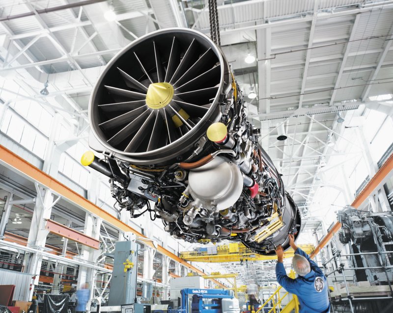 Двигатель General Electric f404-ge-400