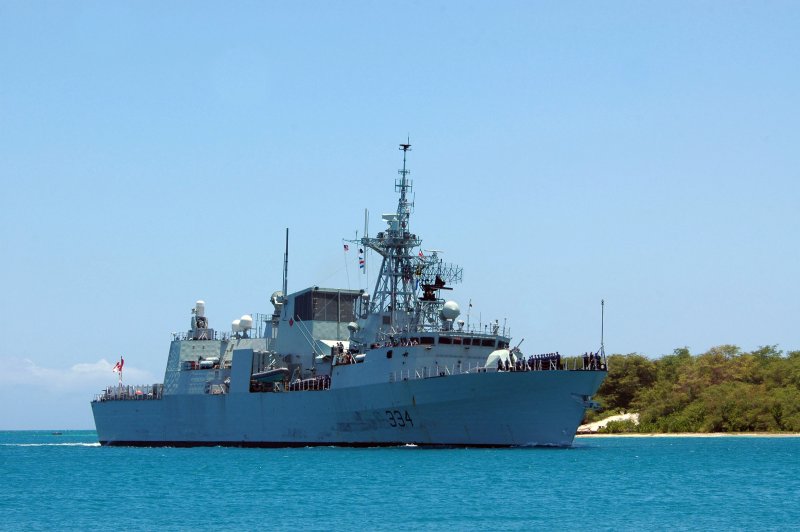 HMCS Vancouver FFH-331 Halifax class Frigate