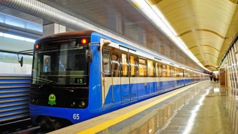 Вагоны Киевского метро