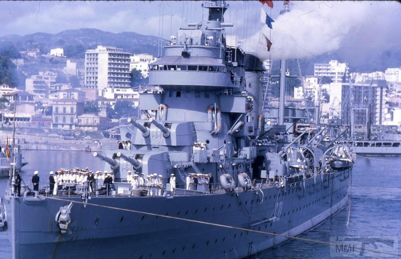 Canarias крейсер