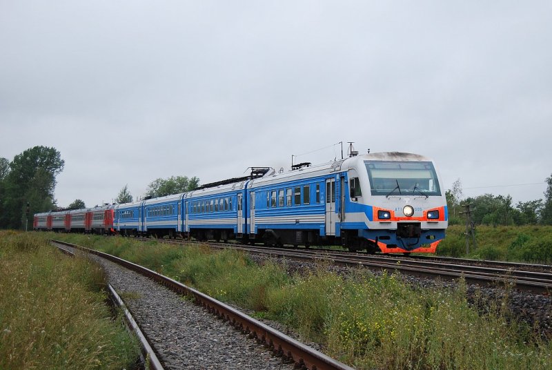 Электропоезд дт1