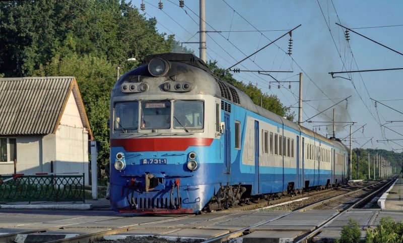 Мотриса дизель поезд д1
