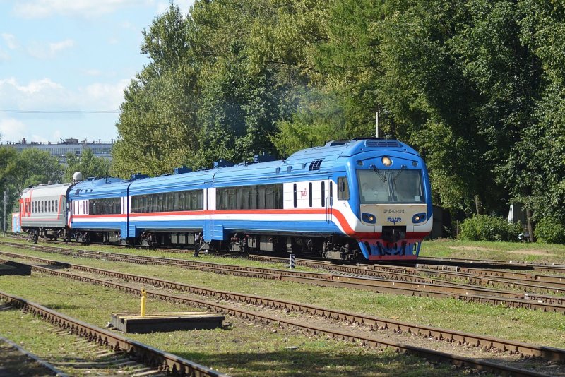 Др 1 дизель поезд в России