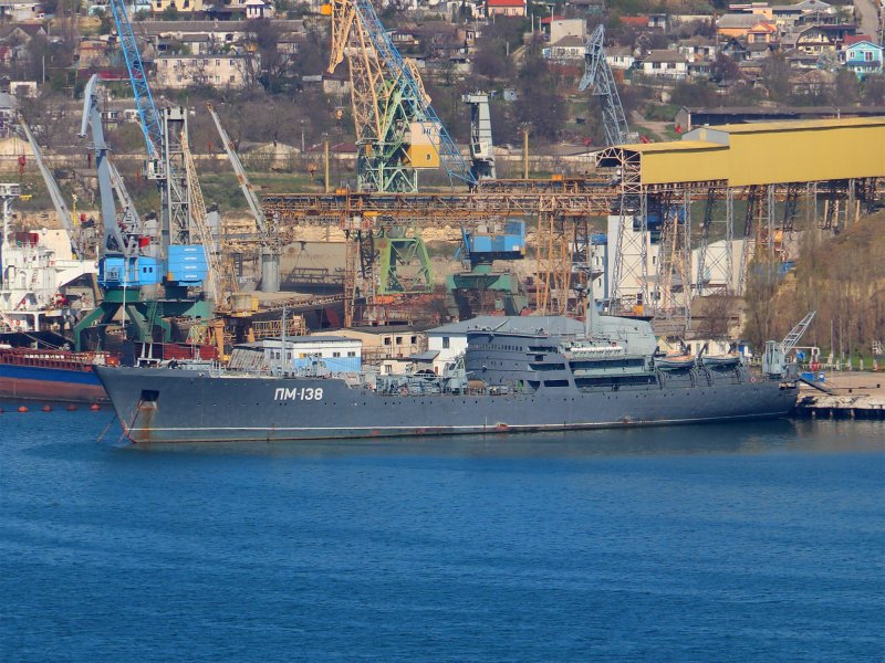 Причал Севастополь 32