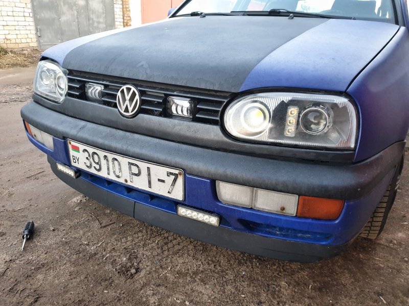 Volkswagen Golf 3 противотуманные фары