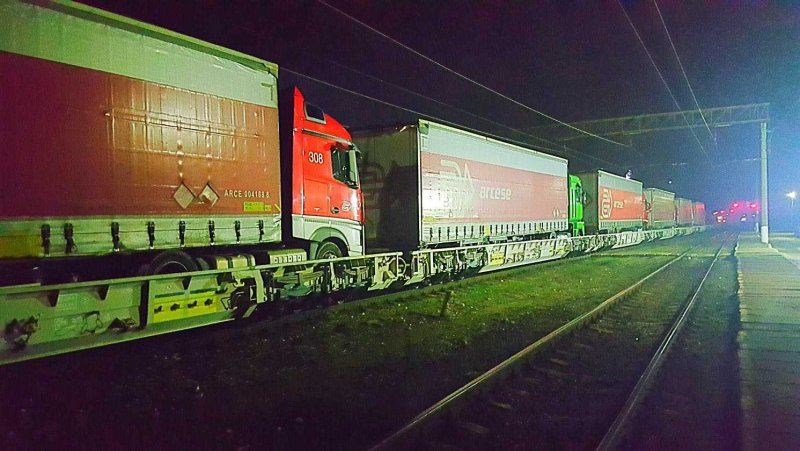 Контрейлерный вагон
