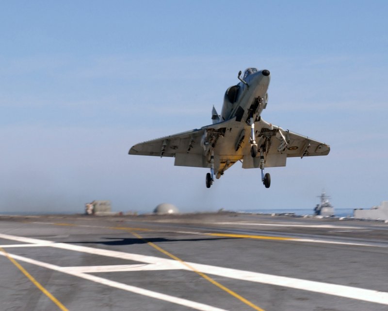 A-4 Skyhawk aircraft Carrier