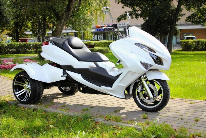 Электротрицикл MYTOY 1500