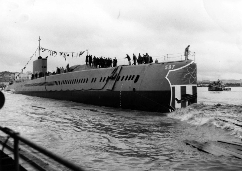 USS Halibut (SSGN-587)