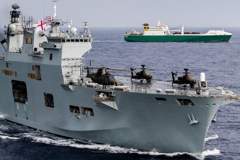 Вертолетоносец HMS Ocean (l12)