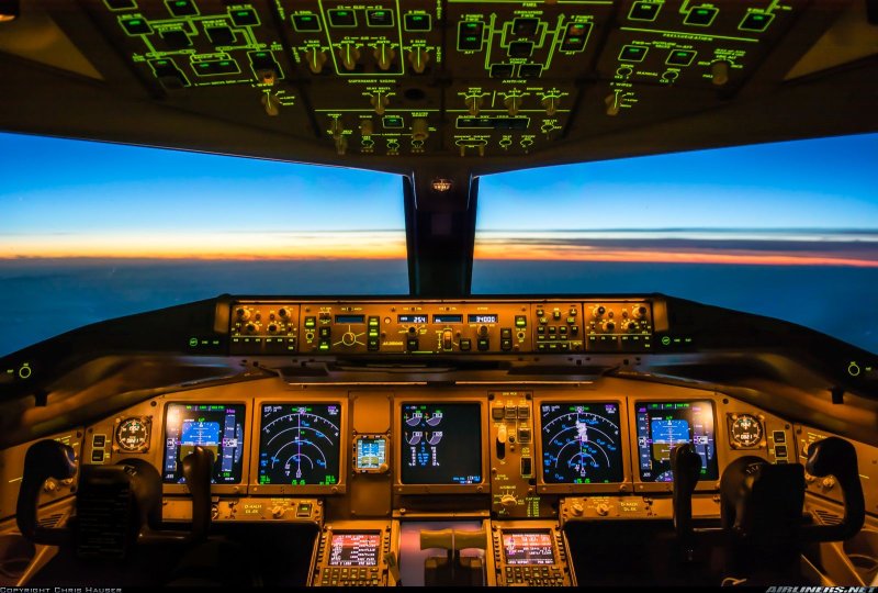 Airbus a380 кабина