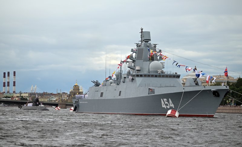 Фрегат 22350 Адмирал горшков