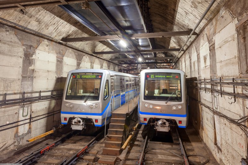 Метропоезд Русич