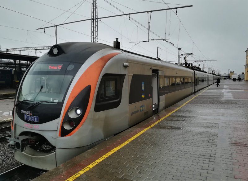 Hyundai Rotem h10 вагон