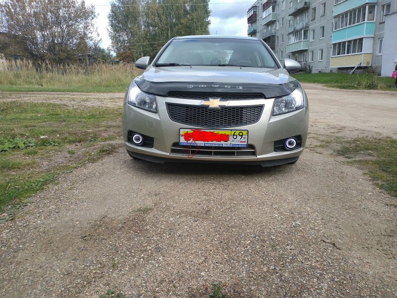 Chevrolet Cruze 2012 дорестайл