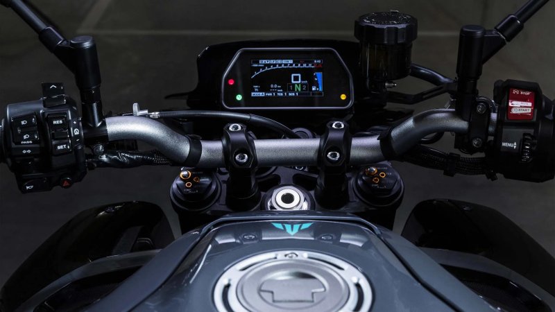 Yamaha MT 10