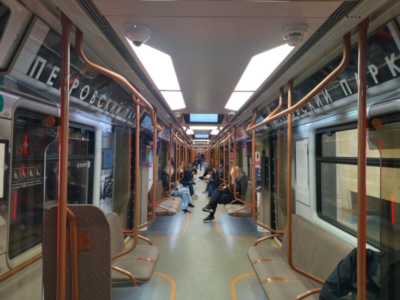 Новые вагоны метро