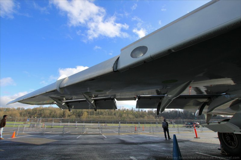 Боинг 727 механизация крыла