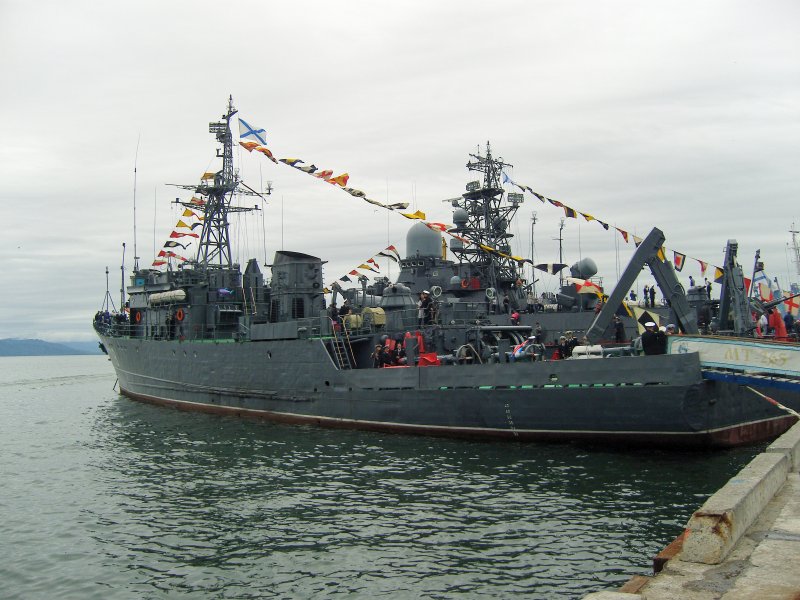 Морской тральщик "МТ-265" проекта 266мэ