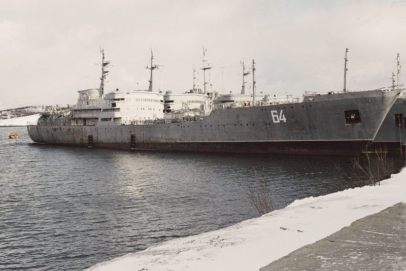 Корабль ПМ-81 Гаджиево