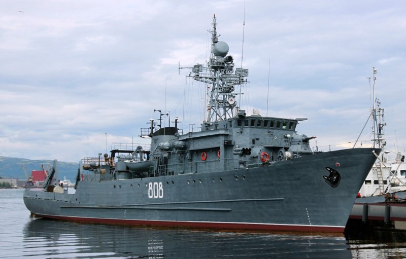 Морской тральщик Семен Рошаль