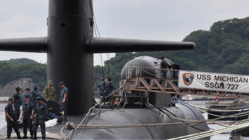 Субмарину USS South Dakota