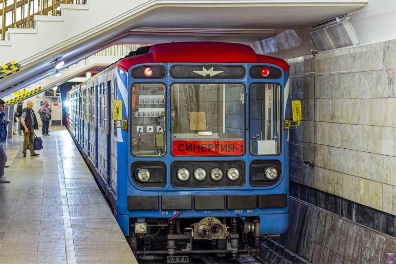 81-717 ЛВЗ Москва