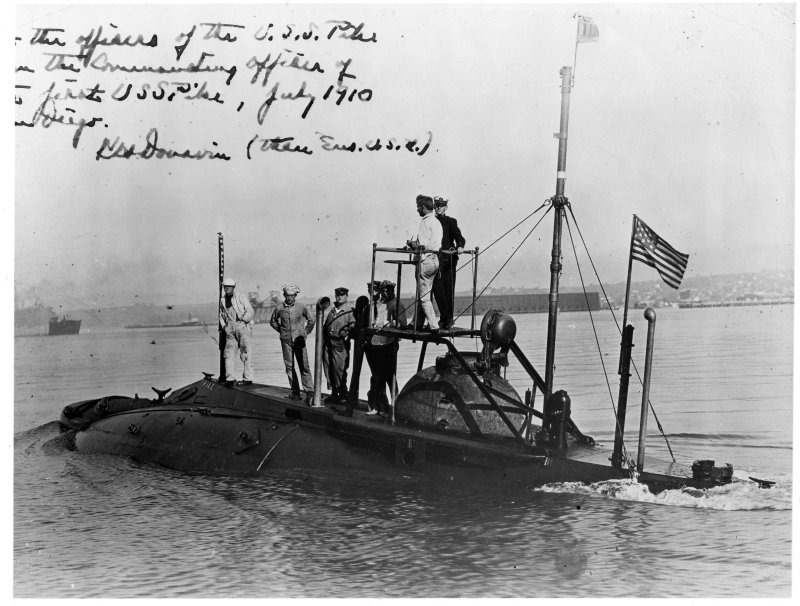Подводная лодка сом 1904