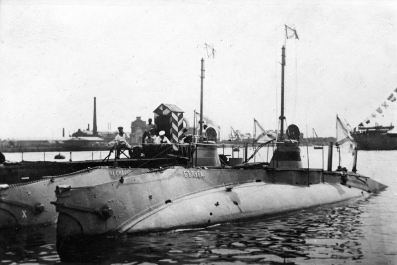 Подводная лодка сом 1904