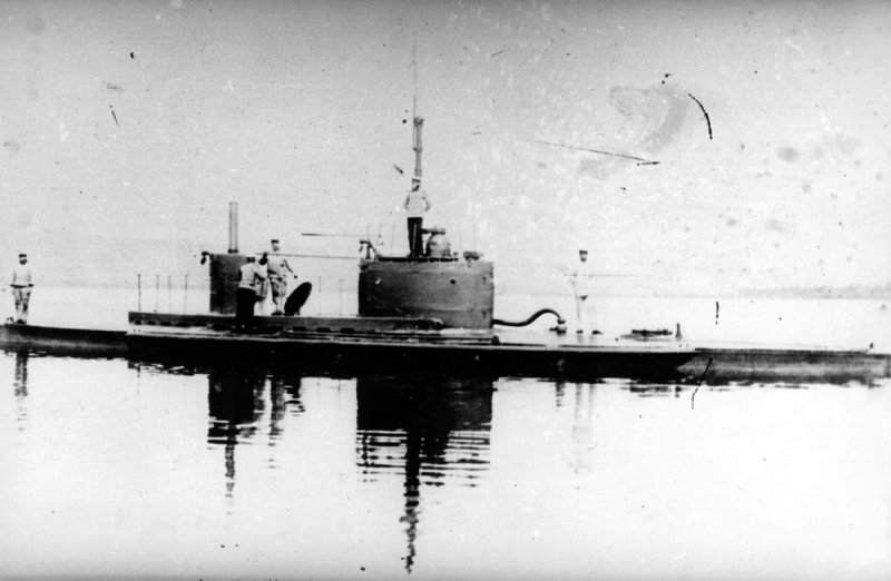 Подводная лодка сом 1904