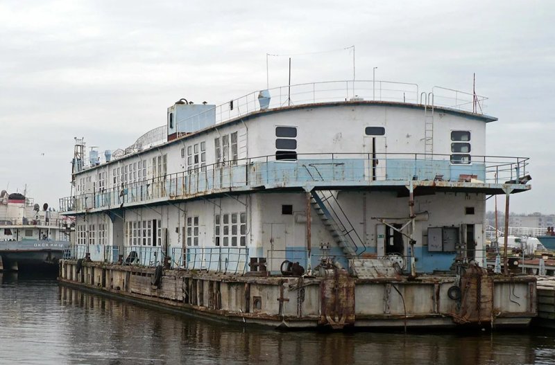 Плавучая мастерская ПМР 95