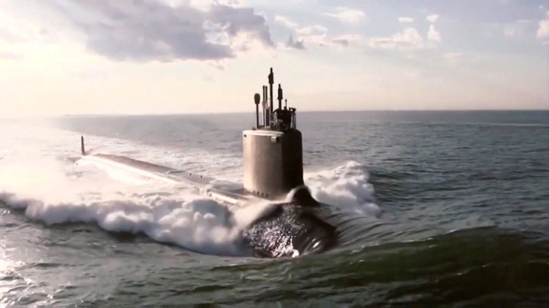 Атомная подлодка USS Connecticut