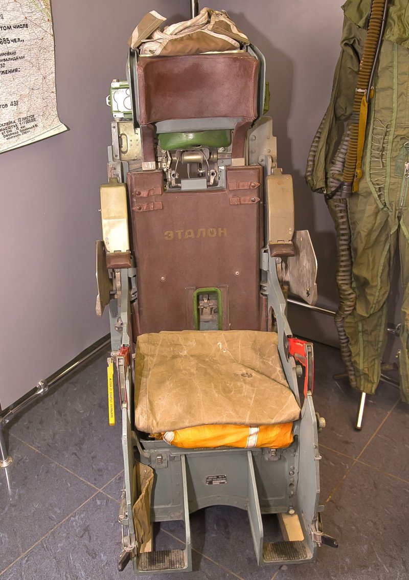 Катапультное кресло КС-3/4