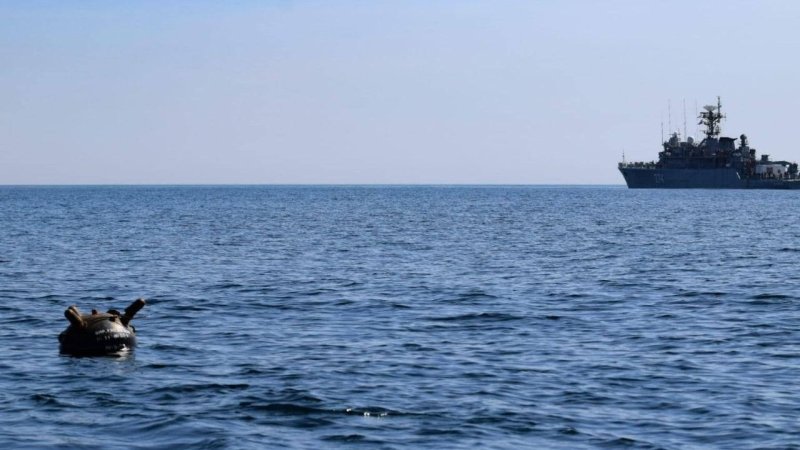 Мины в акватории черного моря