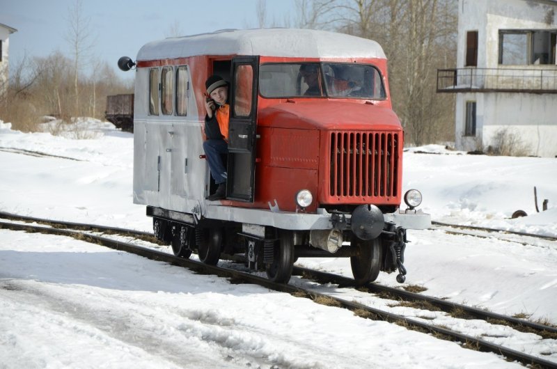 Узкоколейная автомотриса пд1