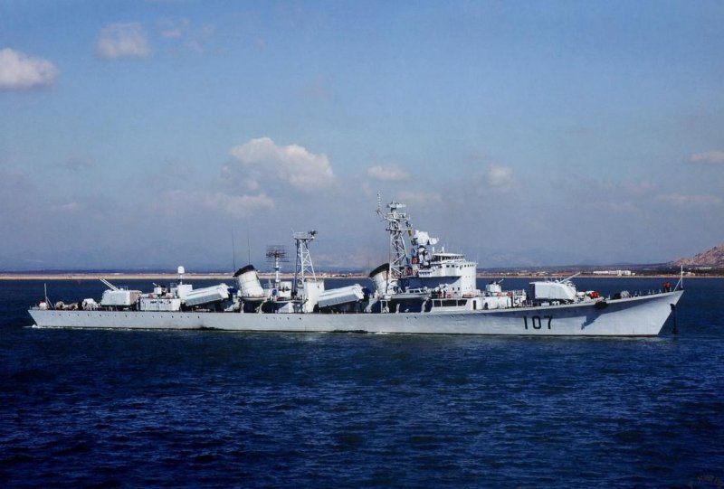 Эсминец "Luda" (Type 051)