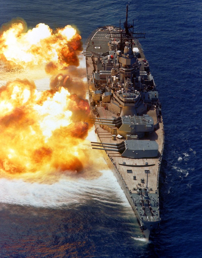 USS Iowa линкор