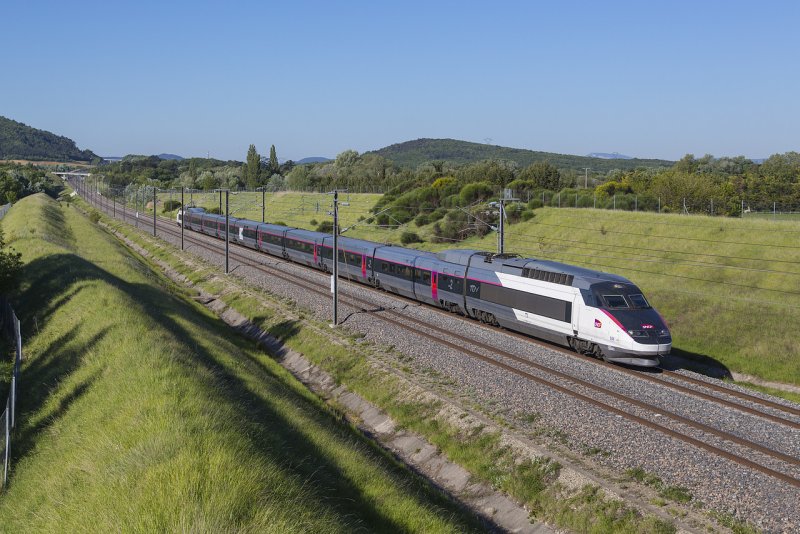 TGV 002