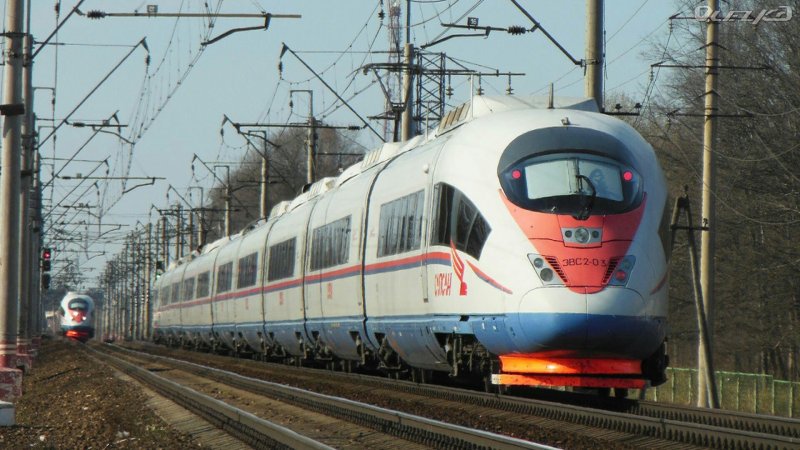 Скоростной поезд - Siemens Velaro Rus ("Сапсан")