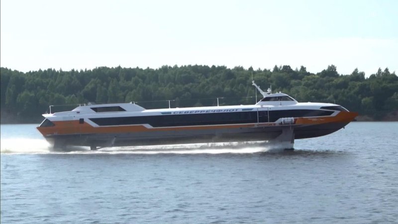 Метеор 120р катер