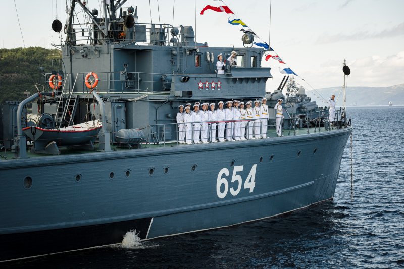 Морской тральщик
