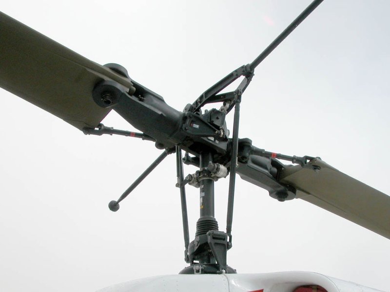 Несущий винт Bell uh-1