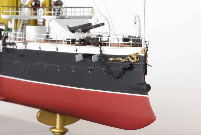 Nb5018 Bronco 1/350 Imperial Chinese Peiyang Fleet Cruiser 'Chih Yuen'