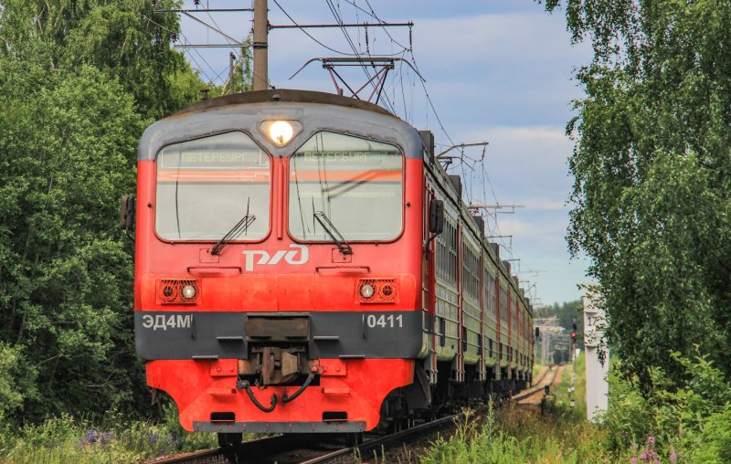 Электричка эд4м