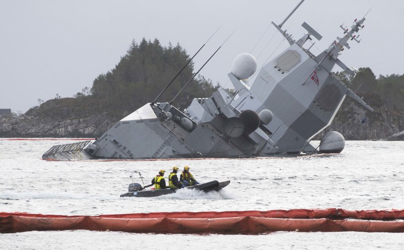 Норвежский Фрегат Helge Ingstad